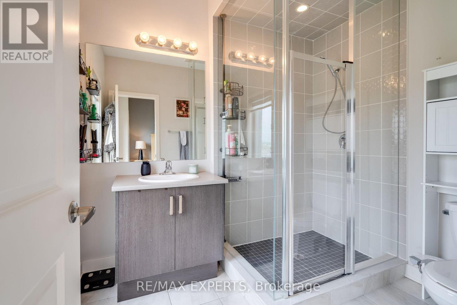 155 Carpaccio Avenue, Vaughan (Vellore Village), Ontario  L4H 4R6 - Photo 25 - N12206632