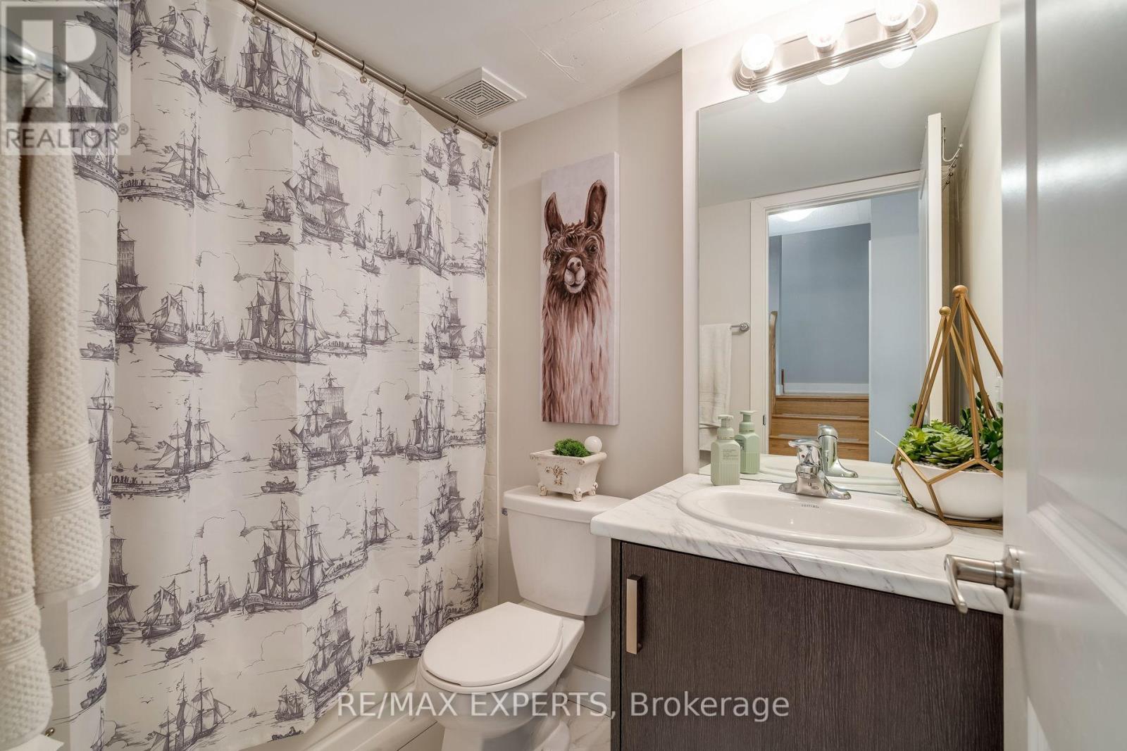 155 Carpaccio Avenue, Vaughan, Ontario  L4H 4R6 - Photo 4 - N12206632
