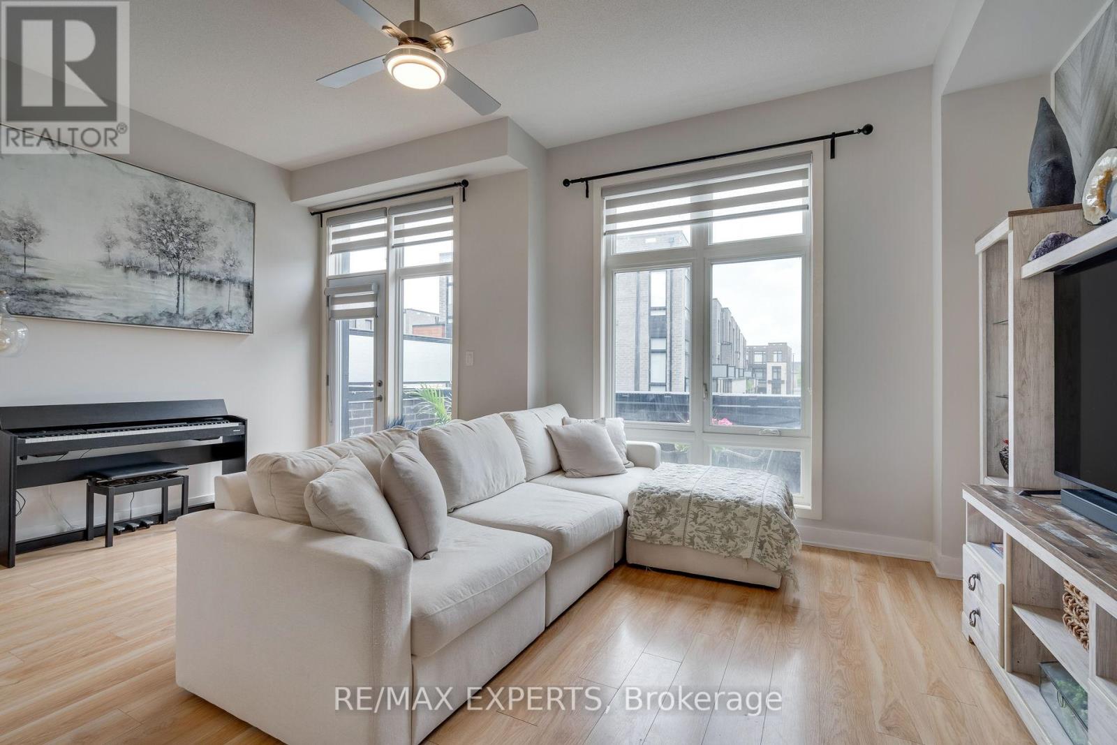 155 Carpaccio Avenue, Vaughan, Ontario  L4H 4R6 - Photo 7 - N12206632