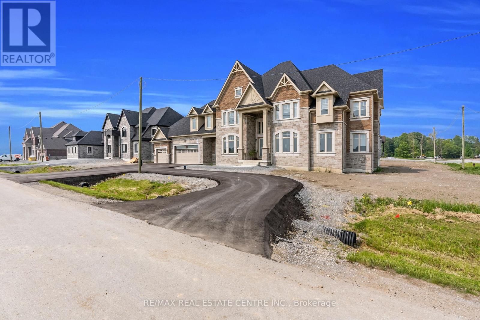 86 Green Gables Crescent, Whitchurch-Stouffville, Ontario  L4A 5G4 - Photo 8 - N12206723