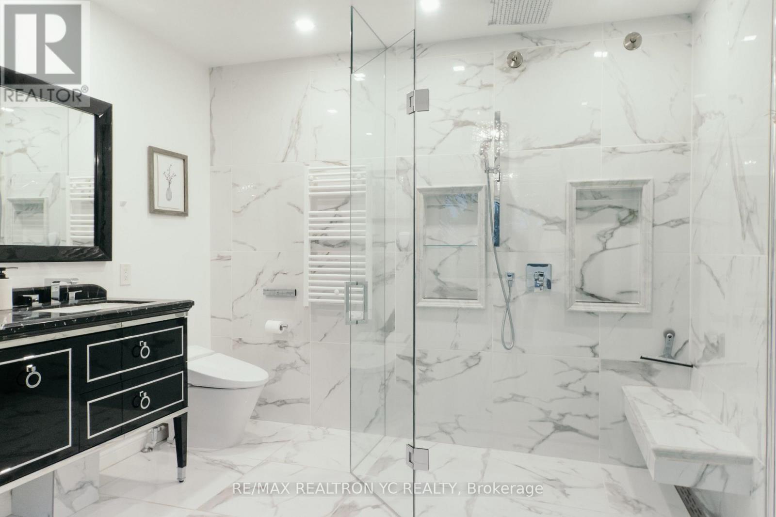 125 Katerina Avenue, Vaughan (Beverley Glen), Ontario  L4J 8H3 - Photo 38 - N12206730