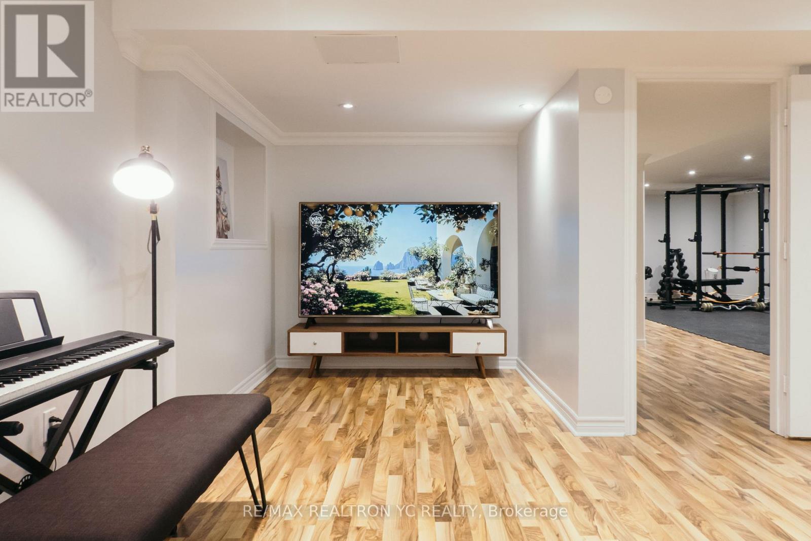 125 Katerina Avenue, Vaughan (Beverley Glen), Ontario  L4J 8H3 - Photo 45 - N12206730