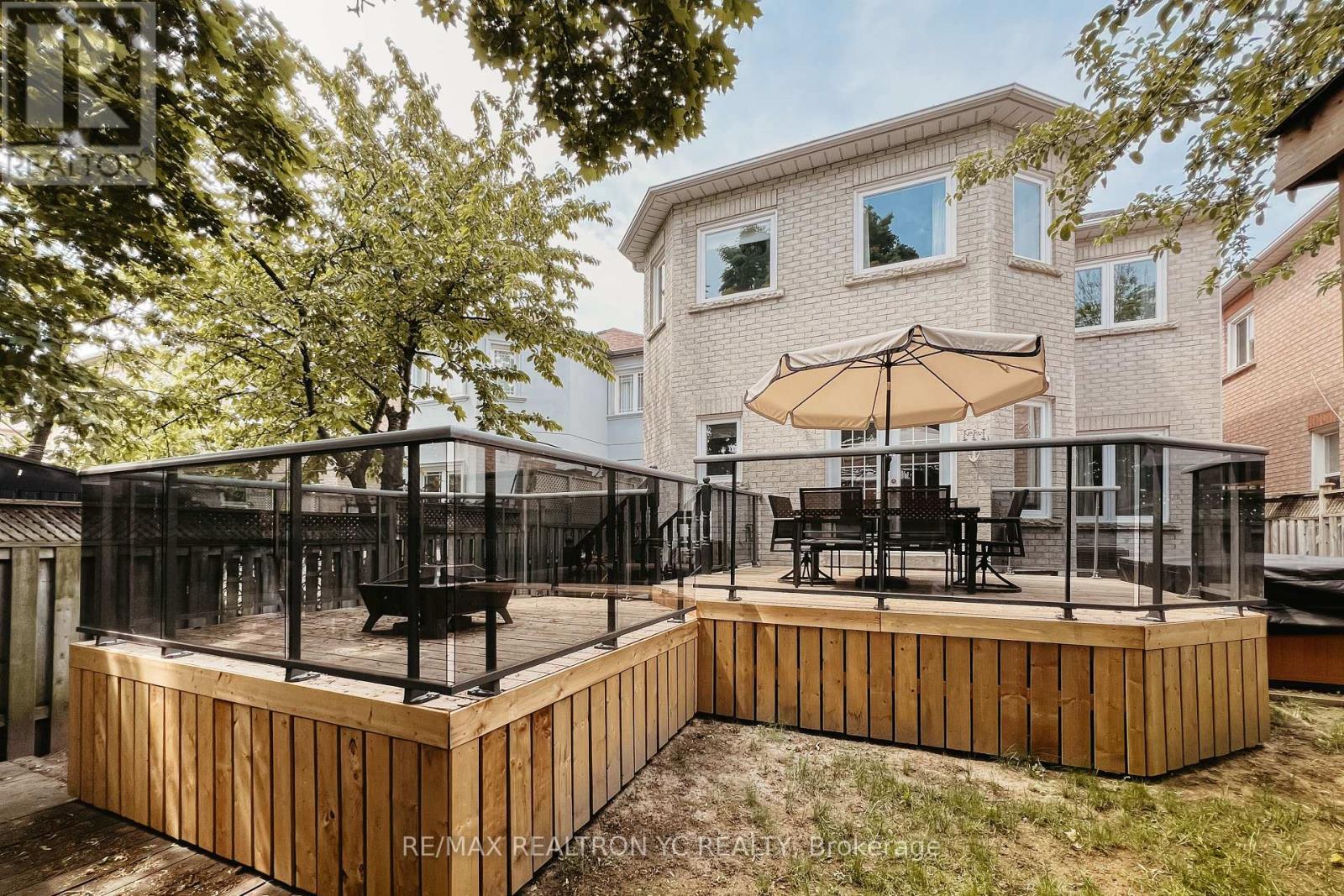 125 Katerina Avenue, Vaughan (Beverley Glen), Ontario  L4J 8H3 - Photo 50 - N12206730