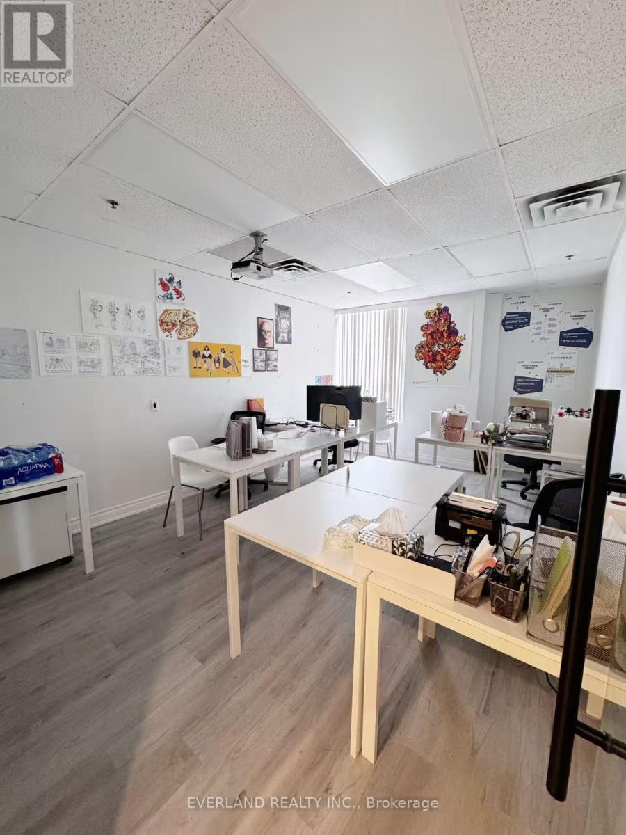 201 - 7077 Kennedy Road, Markham, Ontario  L3R 0N8 - Photo 4 - N12206761