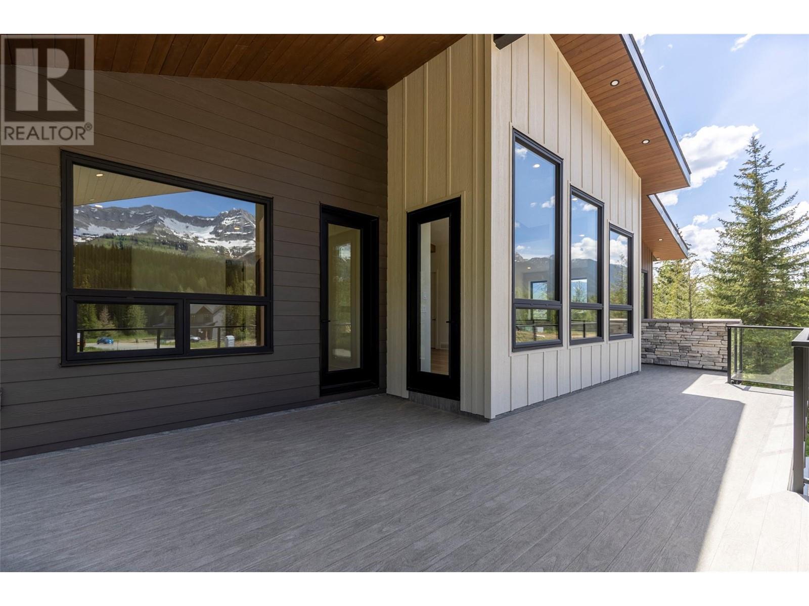 13 Sunset Lane, Fernie, British Columbia  V0B 1M1 - Photo 4 - 10351332
