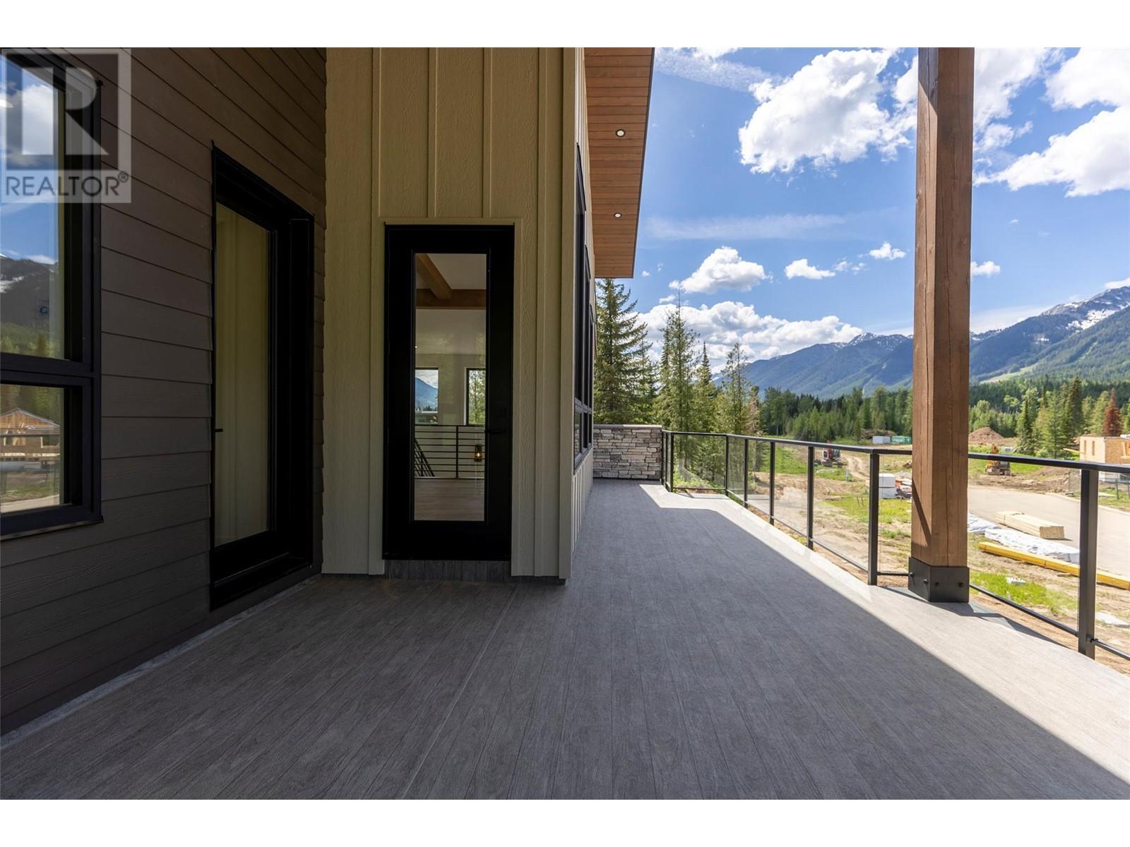 13 Sunset Lane, Fernie, British Columbia  V0B 1M1 - Photo 5 - 10351332