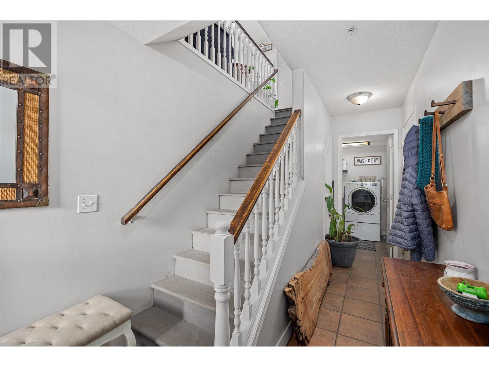 5817 Victoria Street, Peachland, British Columbia  V0H 1X4 - Photo 19 - 10351330