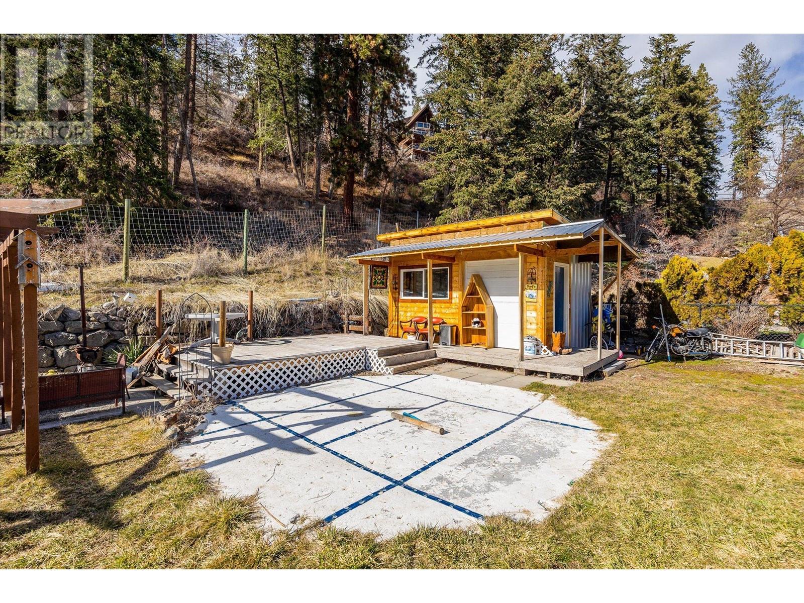 5817 Victoria Street, Peachland, British Columbia  V0H 1X4 - Photo 27 - 10351330