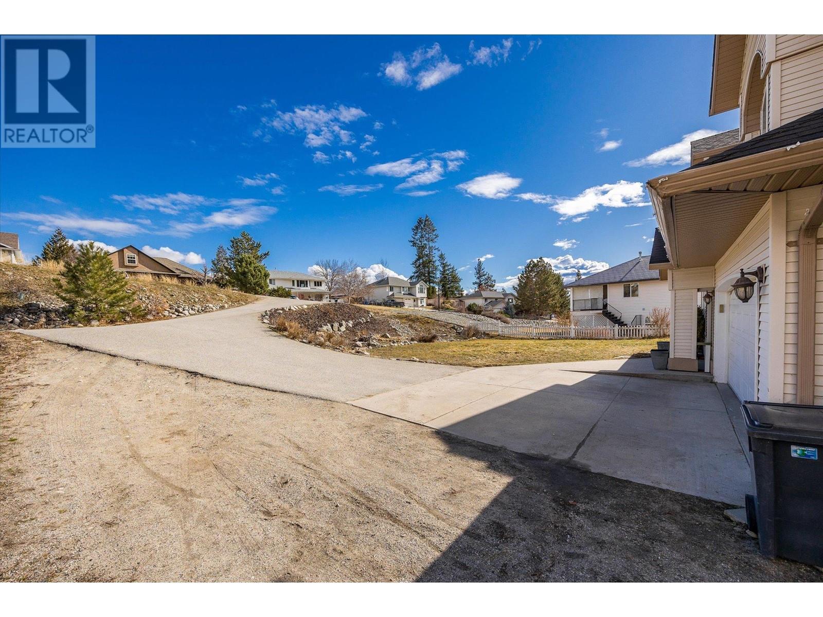 5817 Victoria Street, Peachland, British Columbia  V0H 1X4 - Photo 35 - 10351330