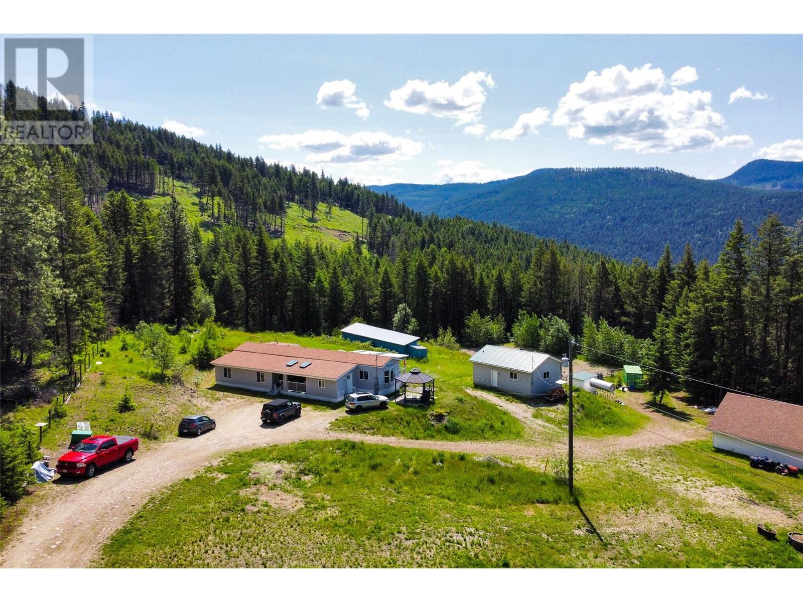 1881 Cardinal Creek Road, Kelowna, British Columbia  V1P 1J3 - Photo 1 - 10351271