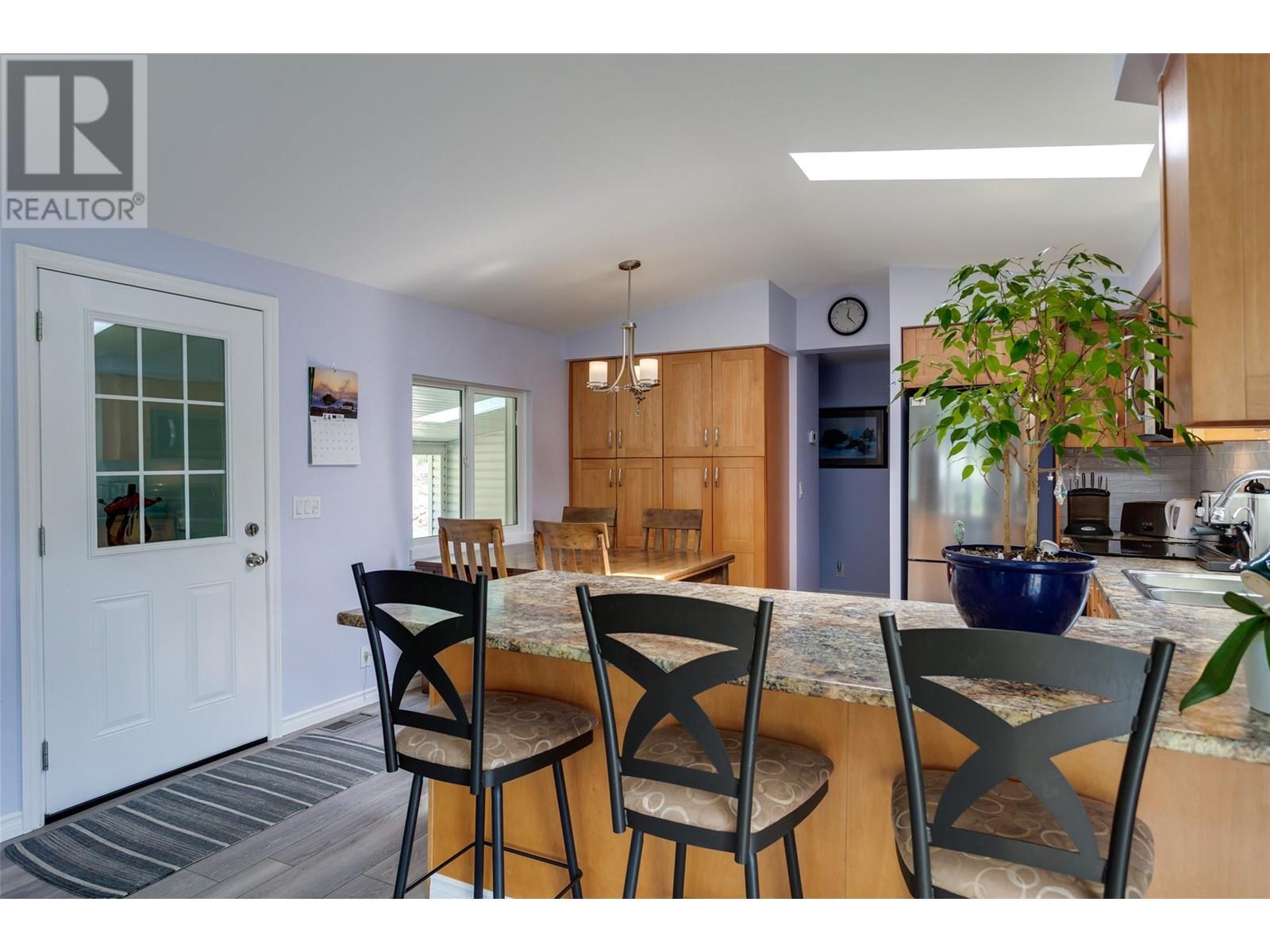1881 Cardinal Creek Road, Kelowna, British Columbia  V1P 1J3 - Photo 13 - 10351271