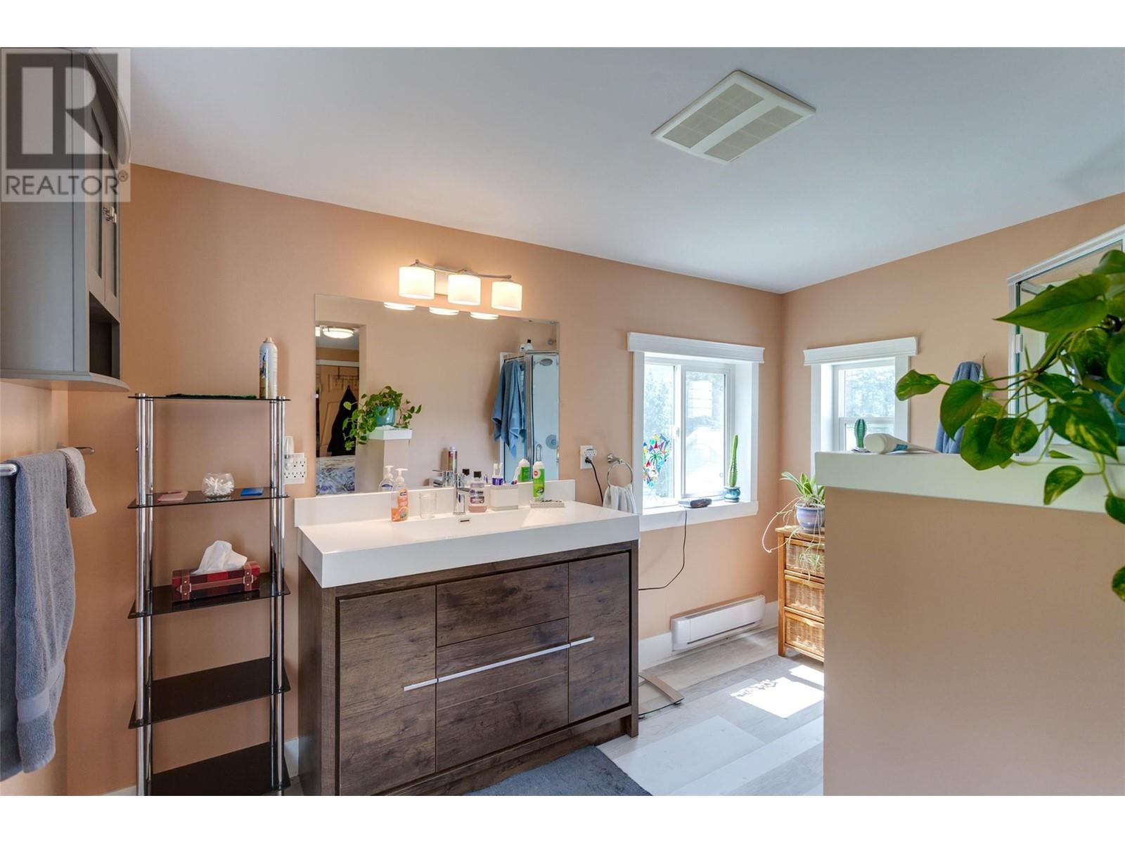 1881 Cardinal Creek Road, Kelowna, British Columbia  V1P 1J3 - Photo 32 - 10351271