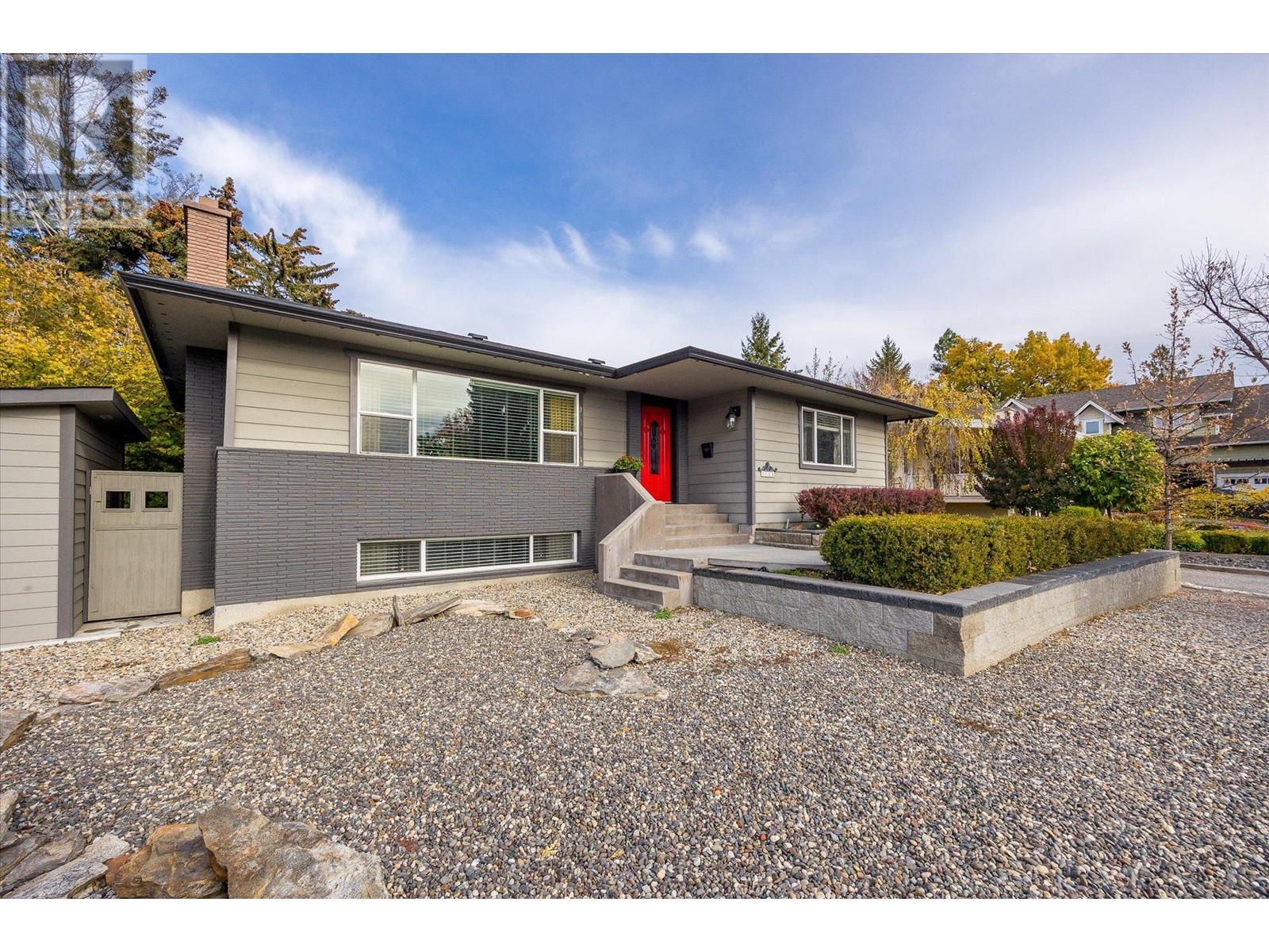 1508 Pinehurst Crescent, Kelowna, British Columbia  V1Y 4H9 - Photo 2 - 10350970