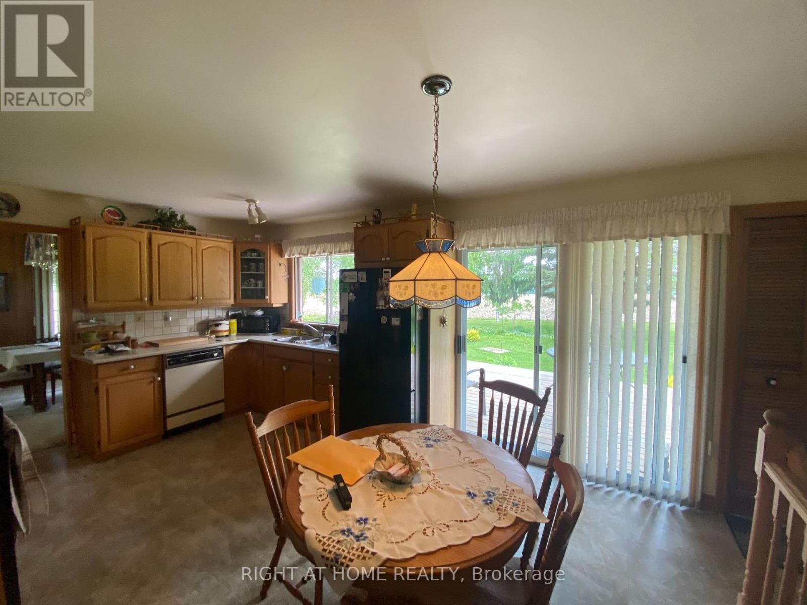 978 15/16 Side Road E, Oro-Medonte, Ontario  L0L 1T0 - Photo 5 - S12206576