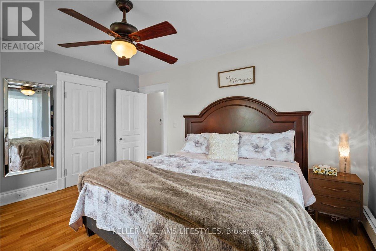 9 Main Street S, Lambton Shores, Ontario  N0N 1J0 - Photo 25 - X12206889
