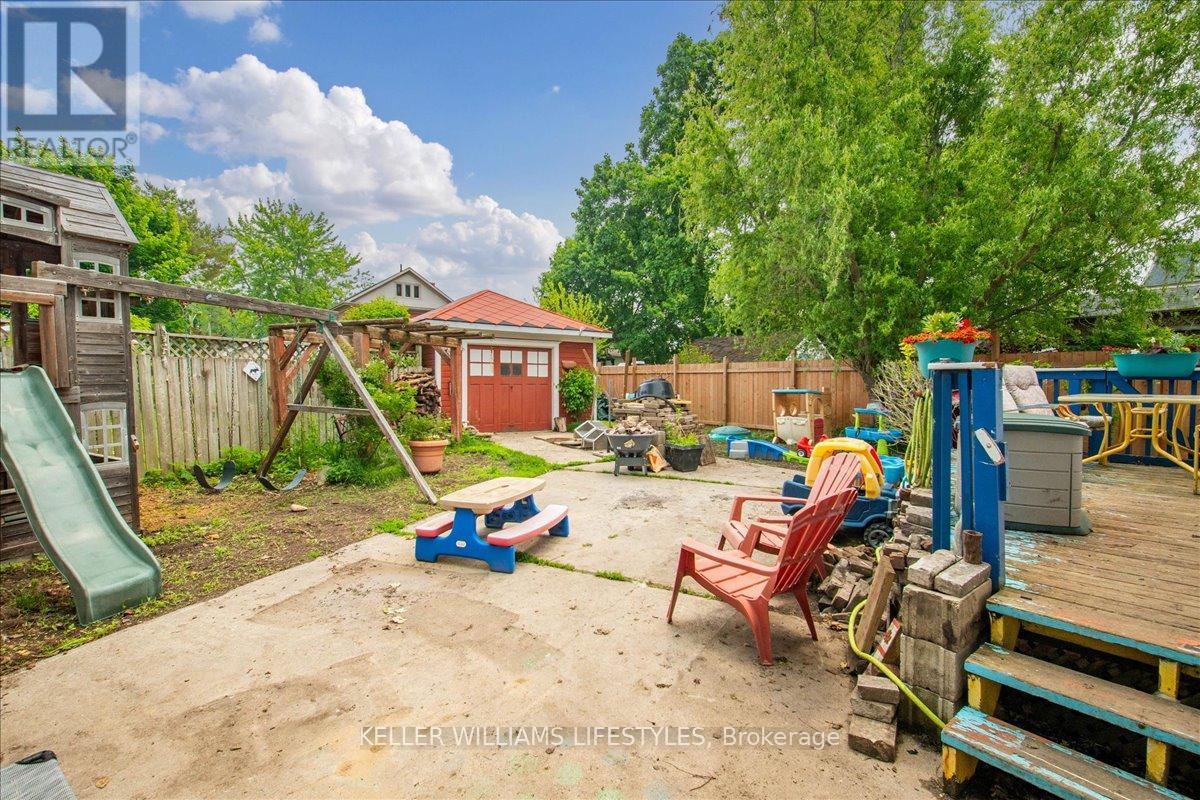 9 Main Street S, Lambton Shores, Ontario  N0N 1J0 - Photo 39 - X12206889