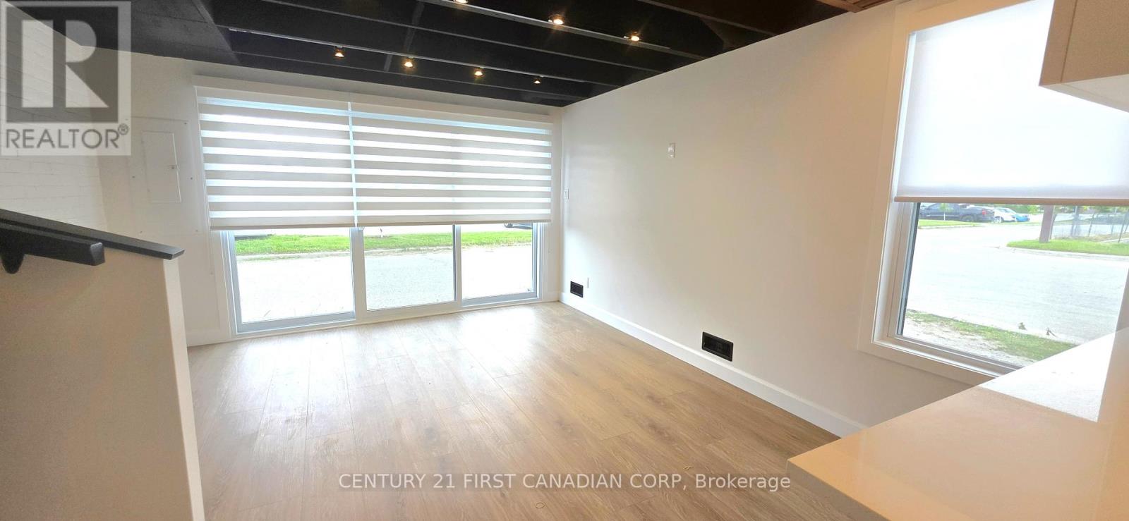 3 - 857 Dundas Street, London East, Ontario  N5W 2Z8 - Photo 9 - X12206908