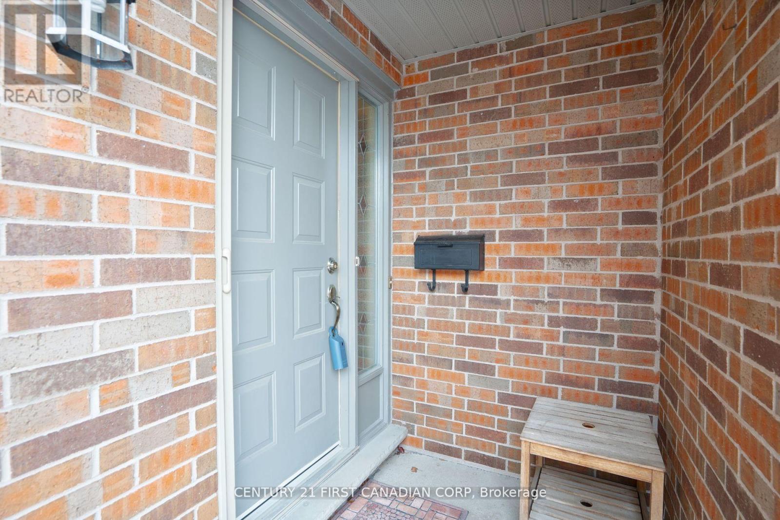 28 - 70 Sunnyside Drive, London North, Ontario  N5X 3W4 - Photo 5 - X12206941
