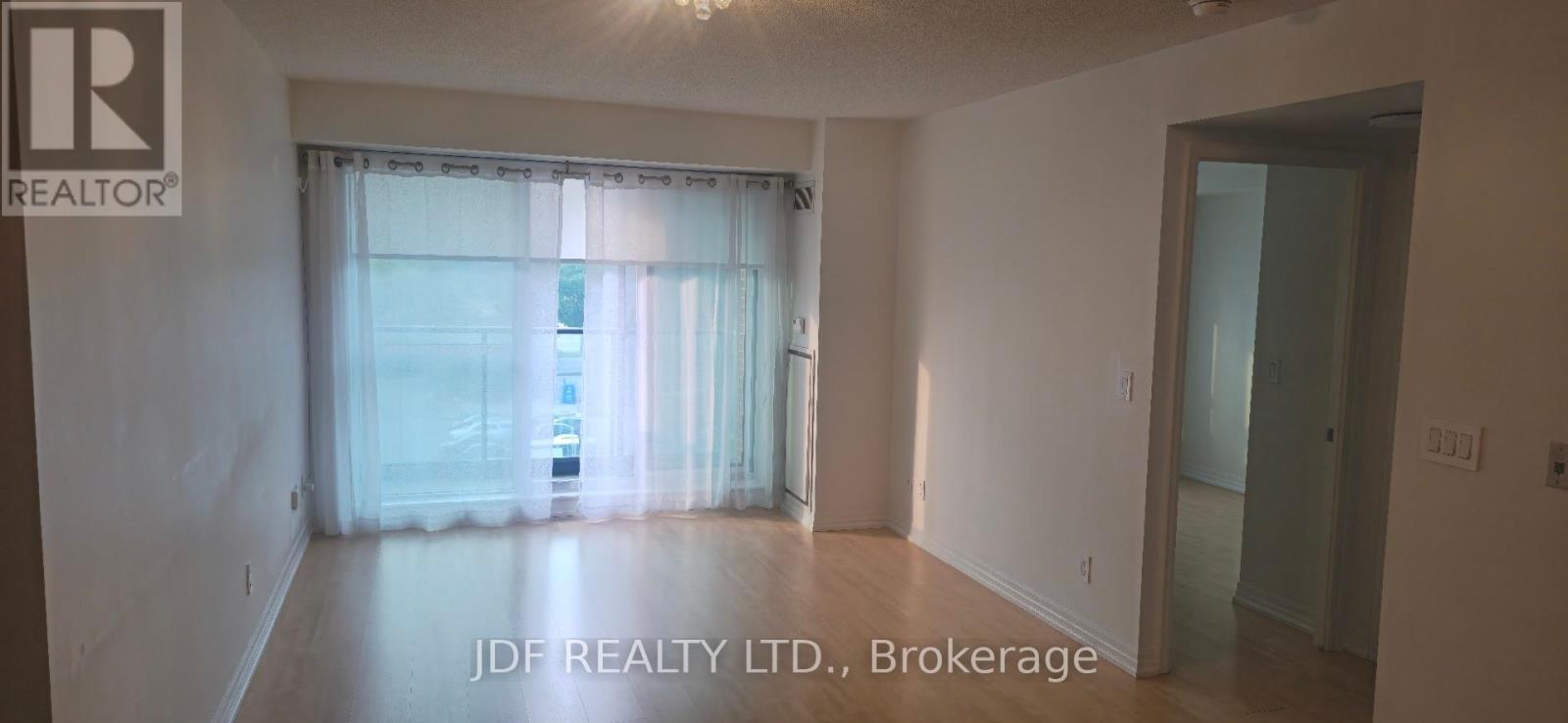 611 - 1403 Royal York Road, Toronto, Ontario  M9P 0A1 - Photo 6 - W12206584