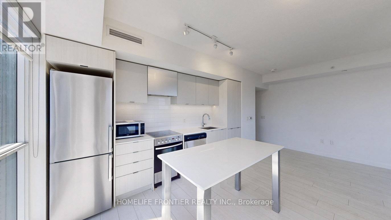 741 - 26 Gibbs Road, Toronto, Ontario  M9B 6L6 - Photo 6 - W12206612