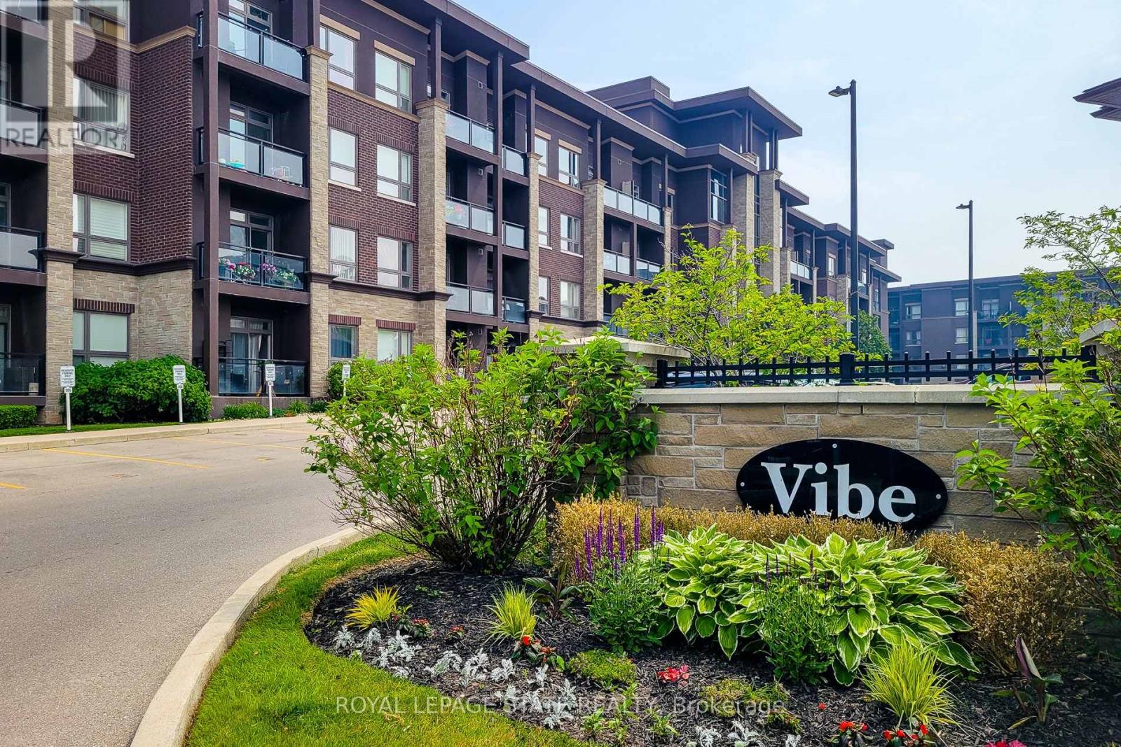 320 - 5010 CORPORATE DRIVE, Burlington, Ontario