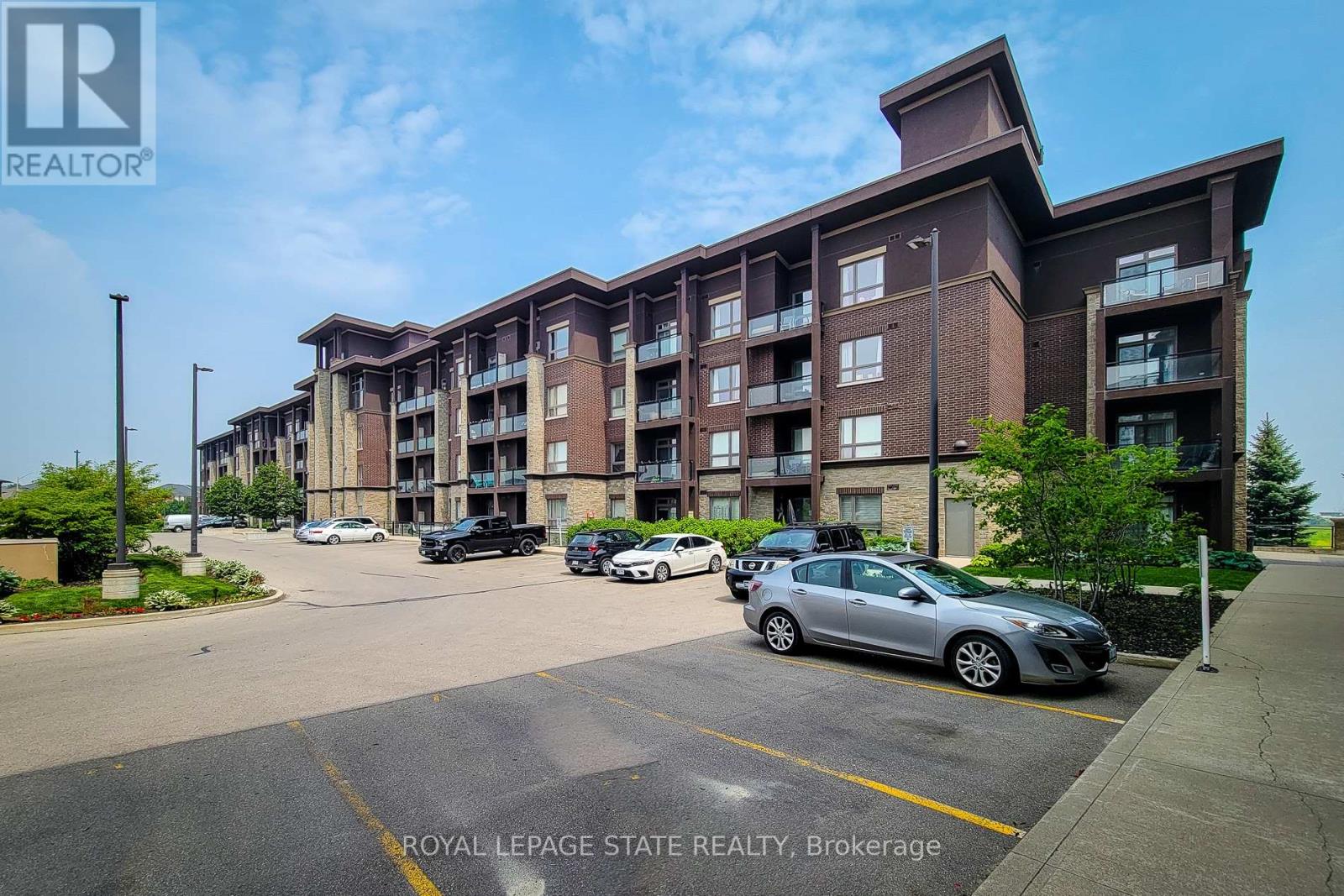 320 - 5010 Corporate Drive, Burlington, Ontario  L7L 0H6 - Photo 2 - W12206671