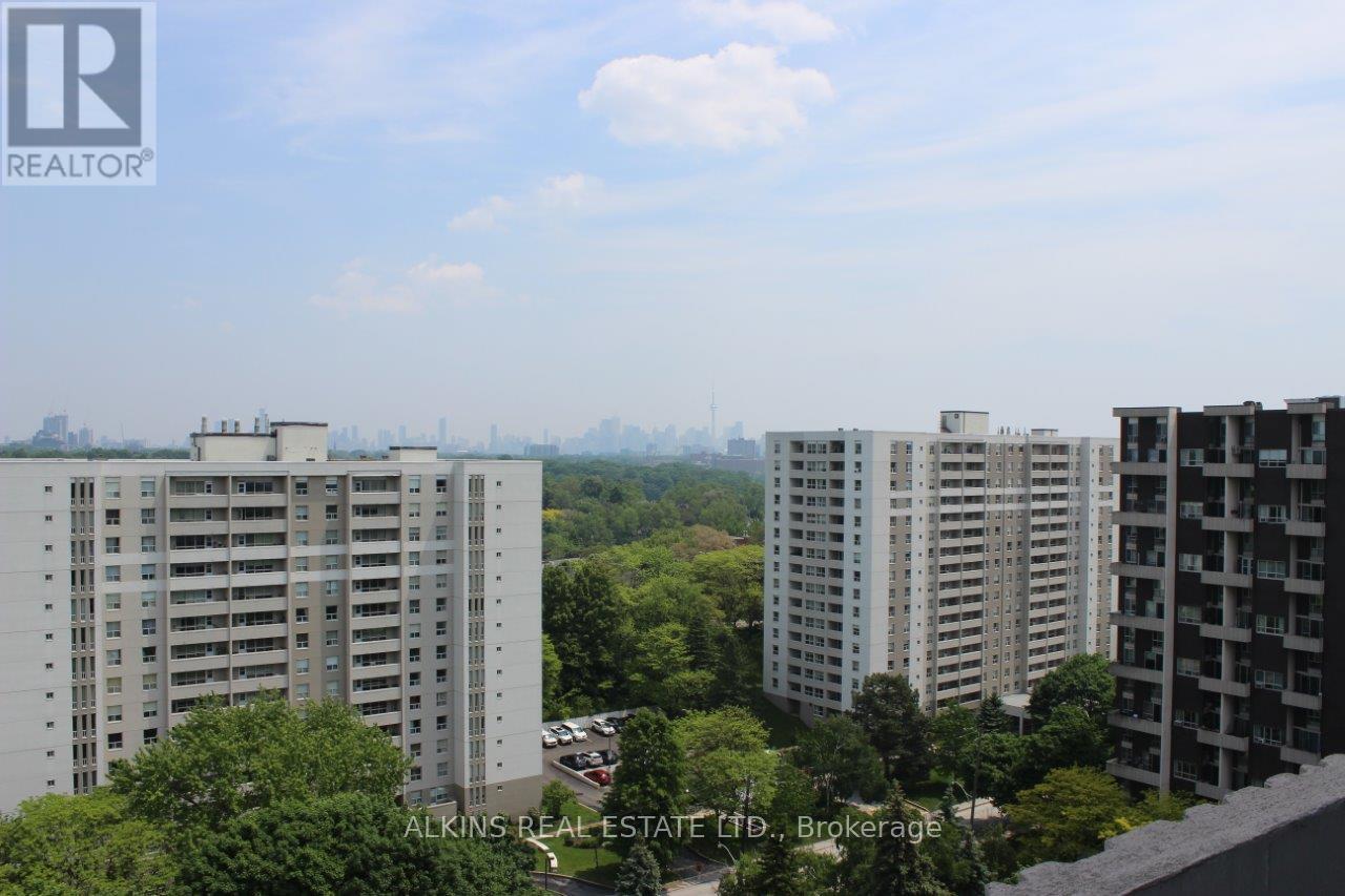 922 - 35 Ormskirk Avenue, Toronto, Ontario  M6S 1A8 - Photo 23 - W12206697