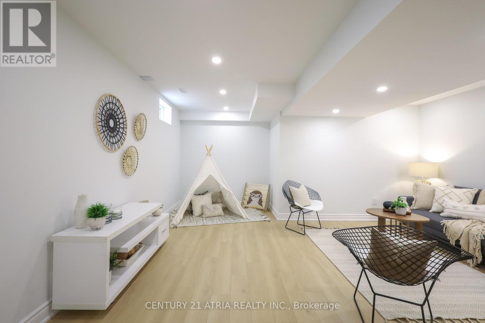 1478 Warbler Road, Oakville, Ontario  L6M 3Z7 - Photo 35 - W12206713