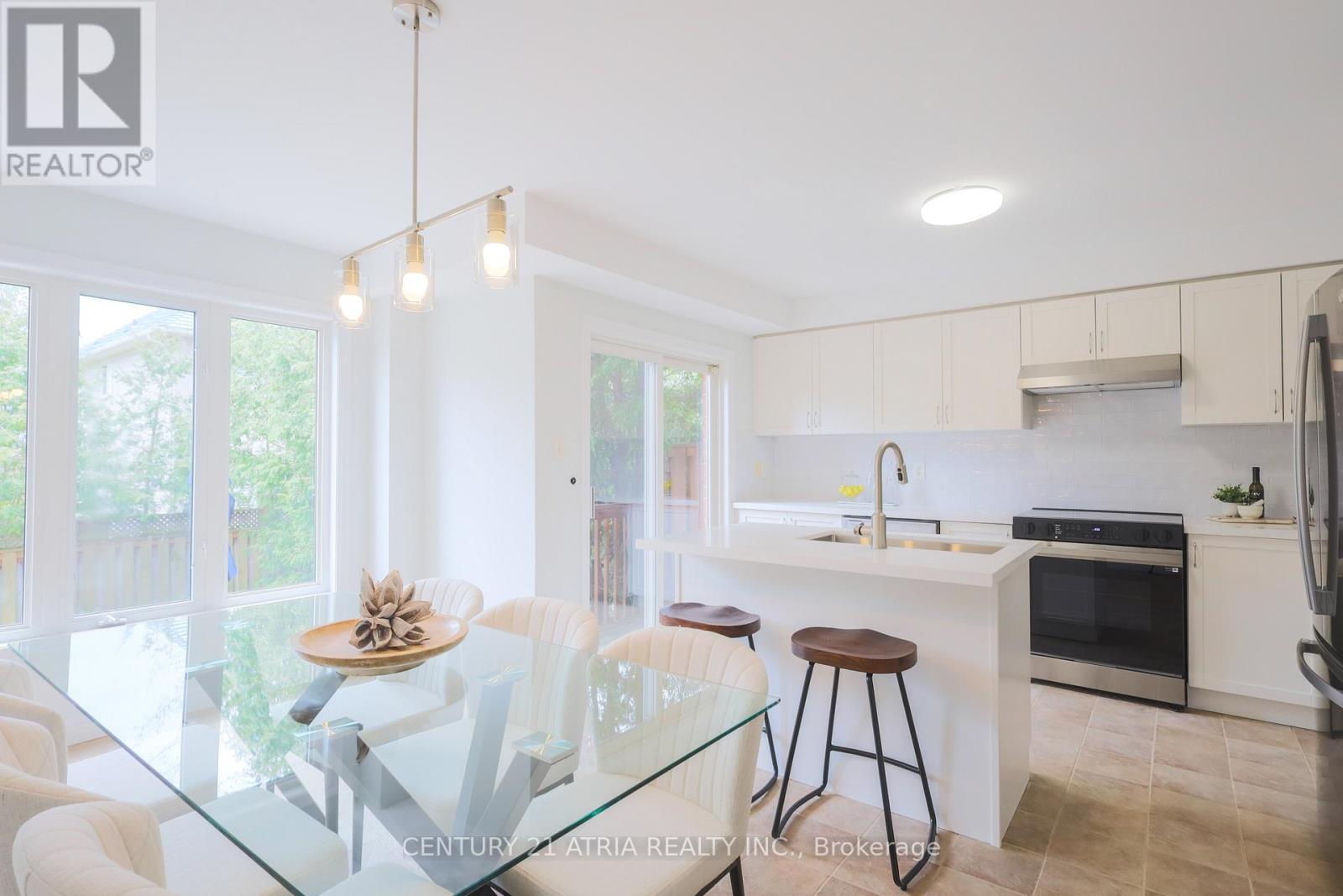 1478 Warbler Road, Oakville, Ontario  L6M 3Z7 - Photo 8 - W12206713