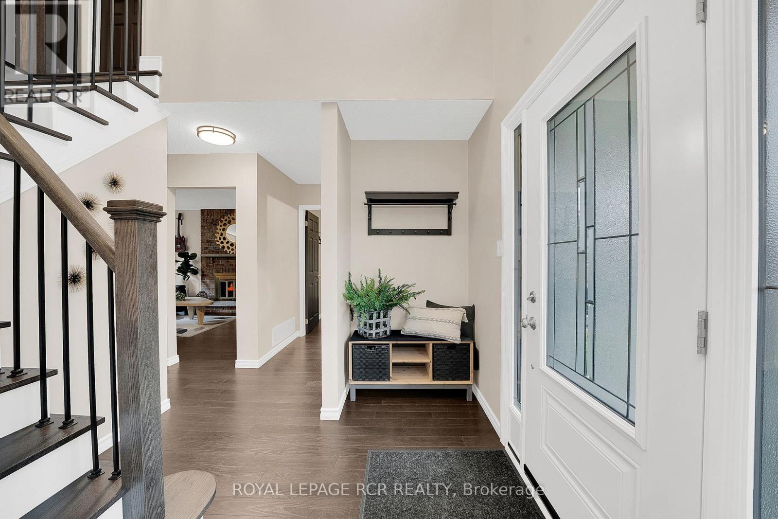 15 Brawton Drive, Caledon, Ontario  L7E 0C9 - Photo 4 - W12206714