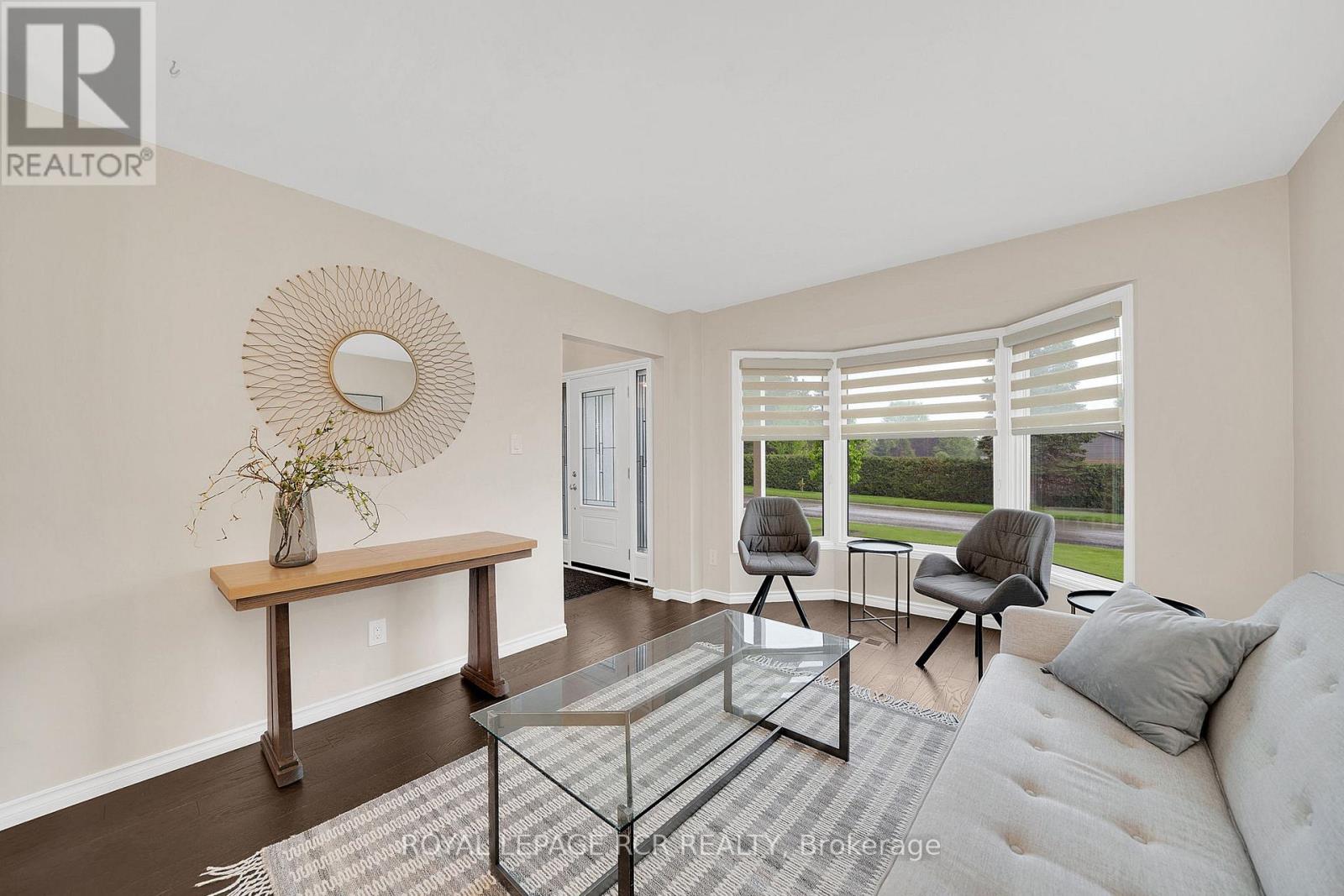 15 Brawton Drive, Caledon, Ontario  L7E 0C9 - Photo 8 - W12206714