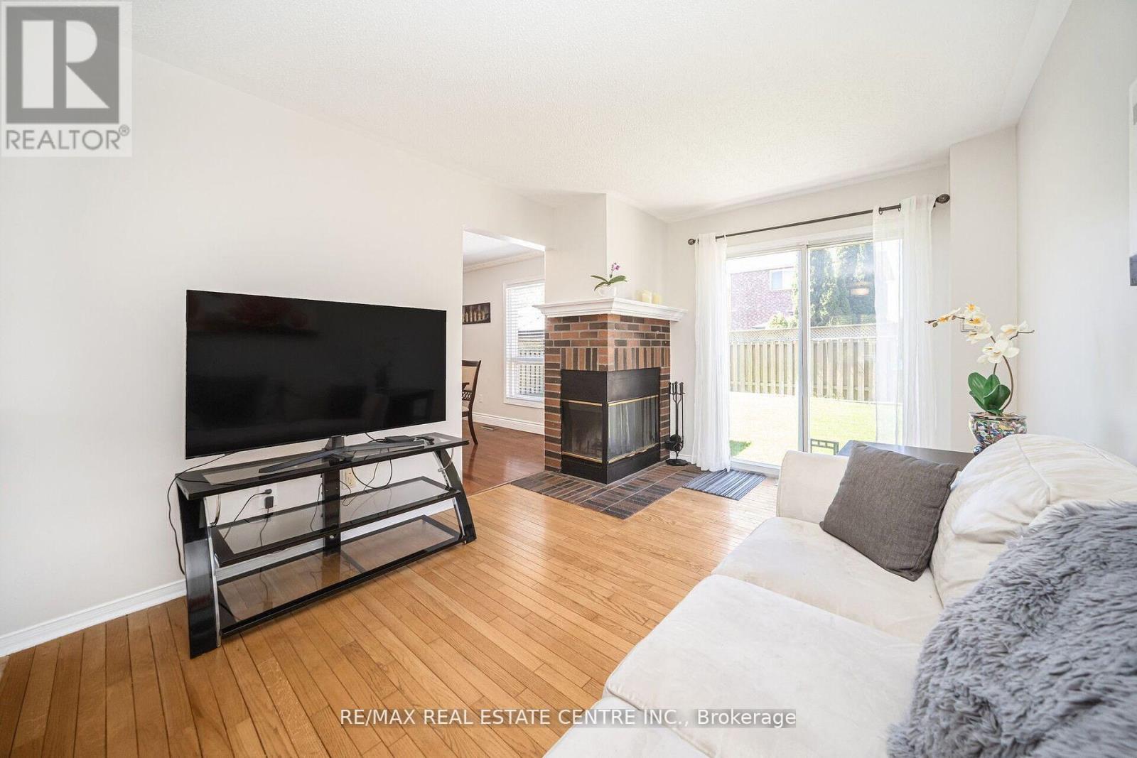 36 Lockwood Road, Brampton, Ontario  L6Y 4T7 - Photo 19 - W12206729