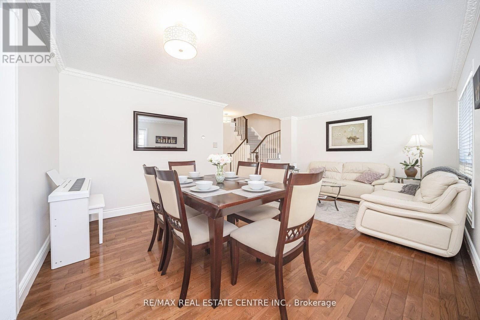 36 Lockwood Road, Brampton, Ontario  L6Y 4T7 - Photo 23 - W12206729
