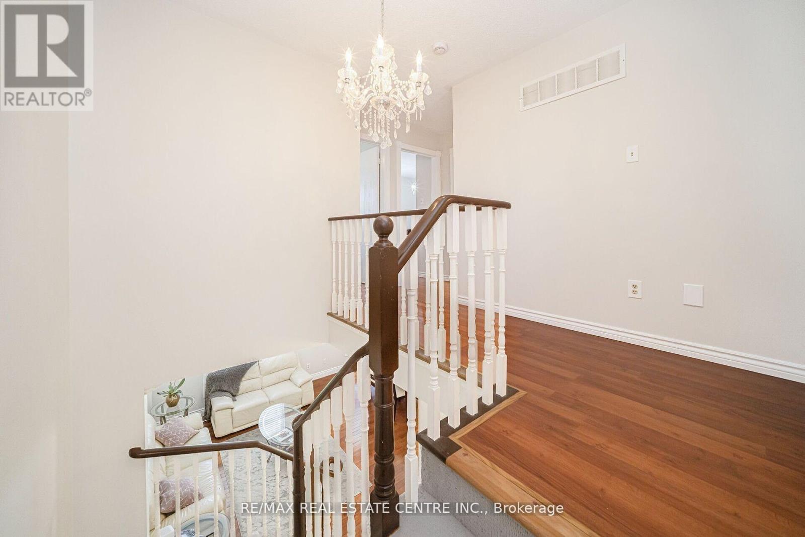 36 Lockwood Road, Brampton, Ontario  L6Y 4T7 - Photo 28 - W12206729