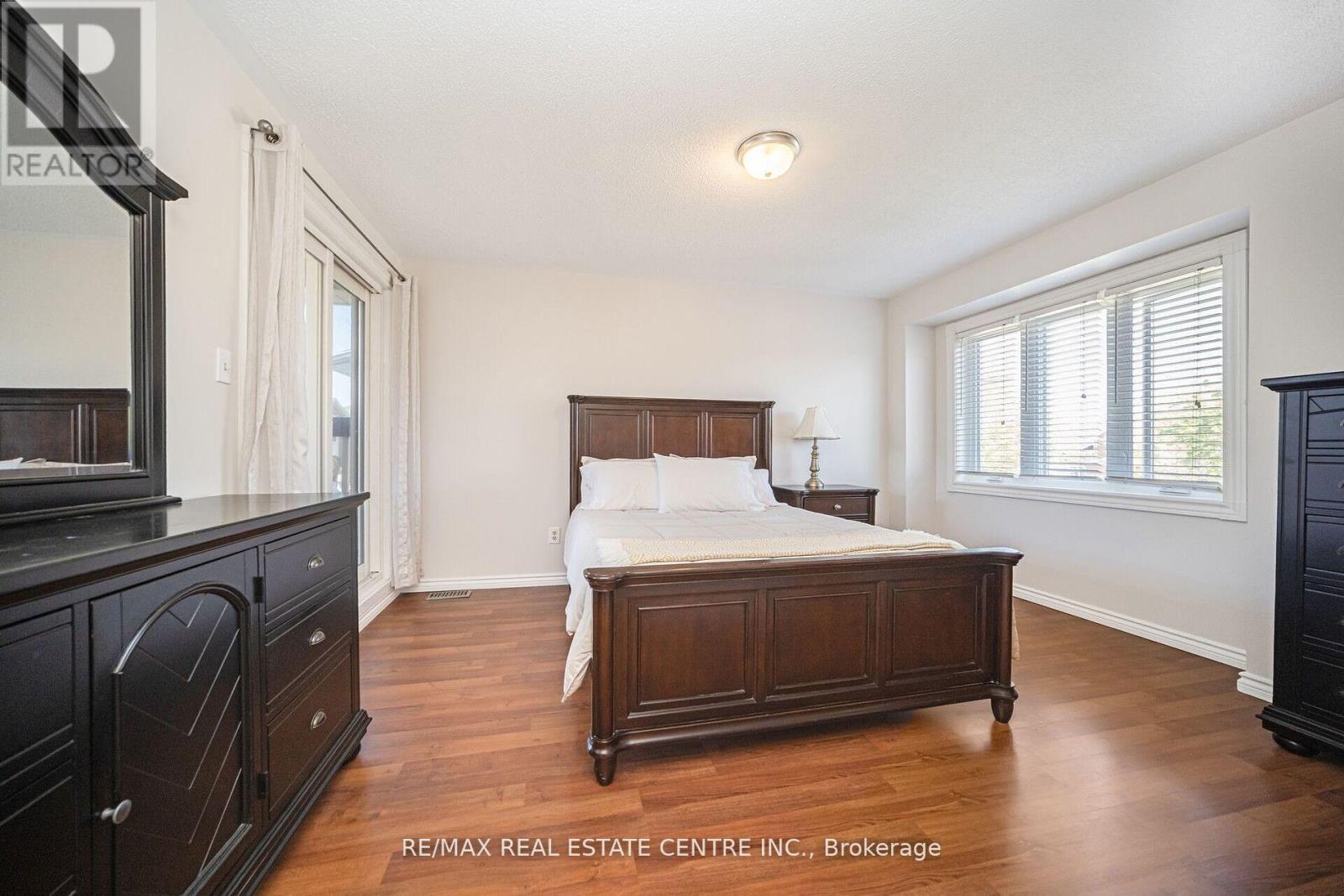 36 Lockwood Road, Brampton, Ontario  L6Y 4T7 - Photo 34 - W12206729