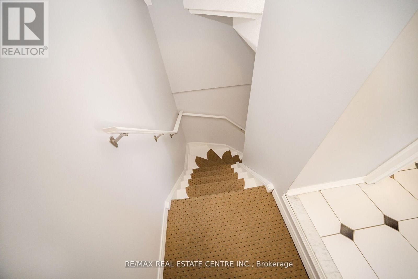 36 Lockwood Road, Brampton, Ontario  L6Y 4T7 - Photo 40 - W12206729