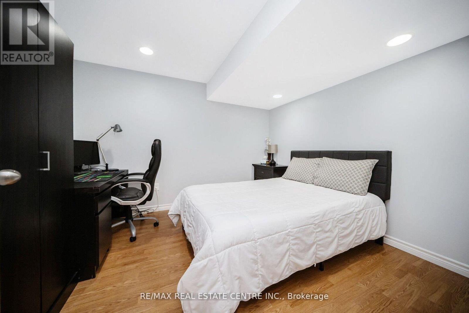 36 Lockwood Road, Brampton, Ontario  L6Y 4T7 - Photo 43 - W12206729