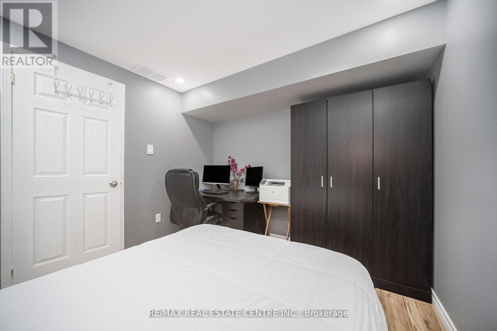 36 Lockwood Road, Brampton, Ontario  L6Y 4T7 - Photo 44 - W12206729