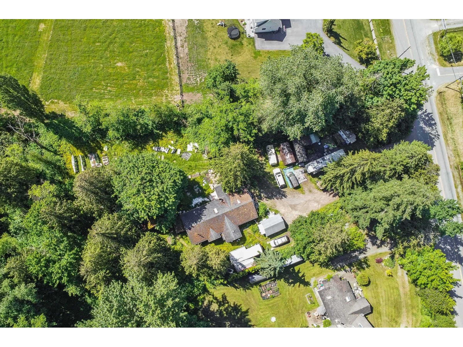 410 224 Street, Langley, British Columbia  V2Z 2W5 - Photo 5 - R3009180