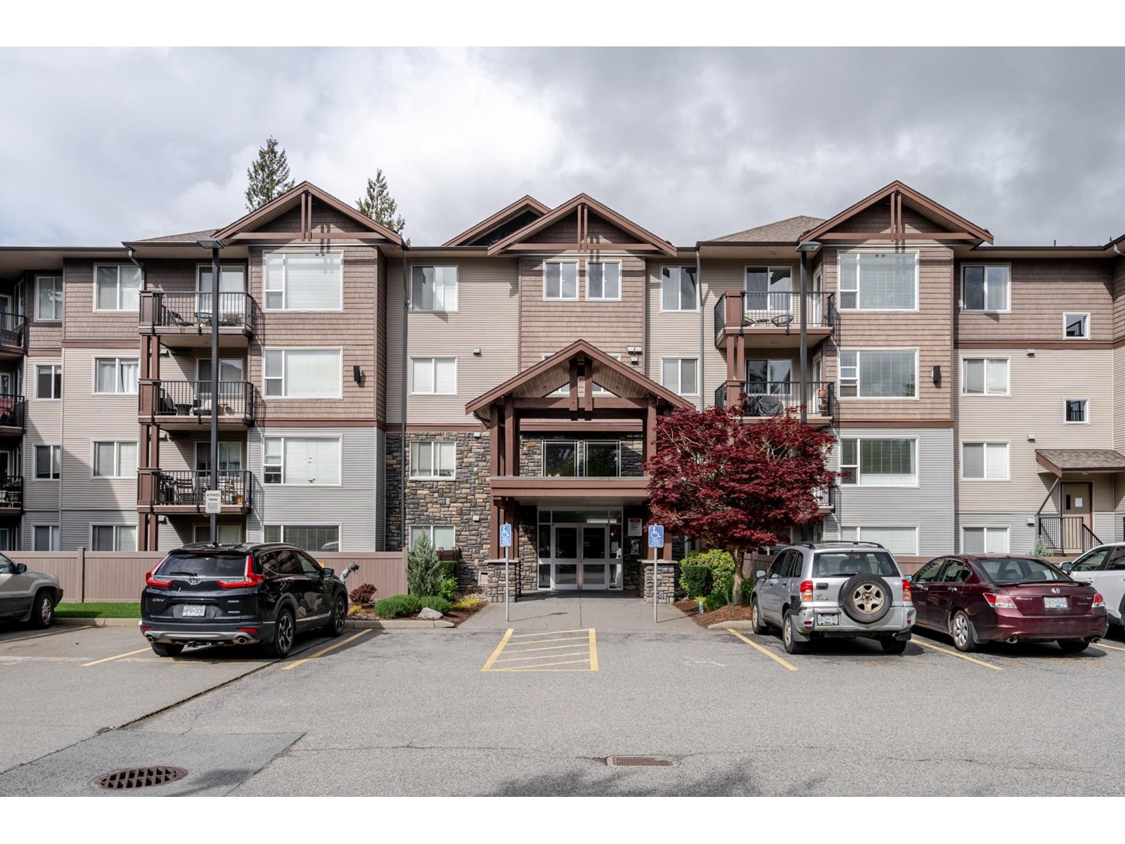 109 2581 Langdon Street, Abbotsford, British Columbia  V2T 7A3 - Photo 1 - R3012422
