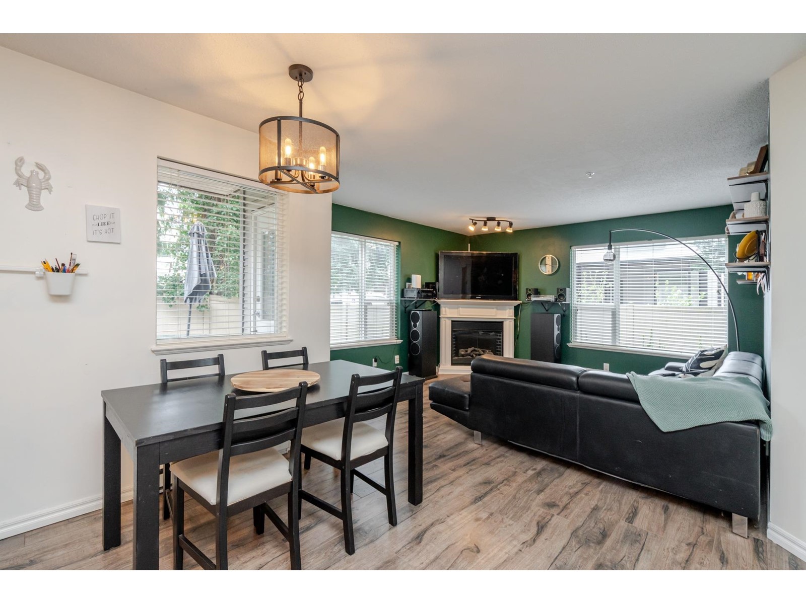 109 2581 Langdon Street, Abbotsford, British Columbia  V2T 7A3 - Photo 5 - R3012422