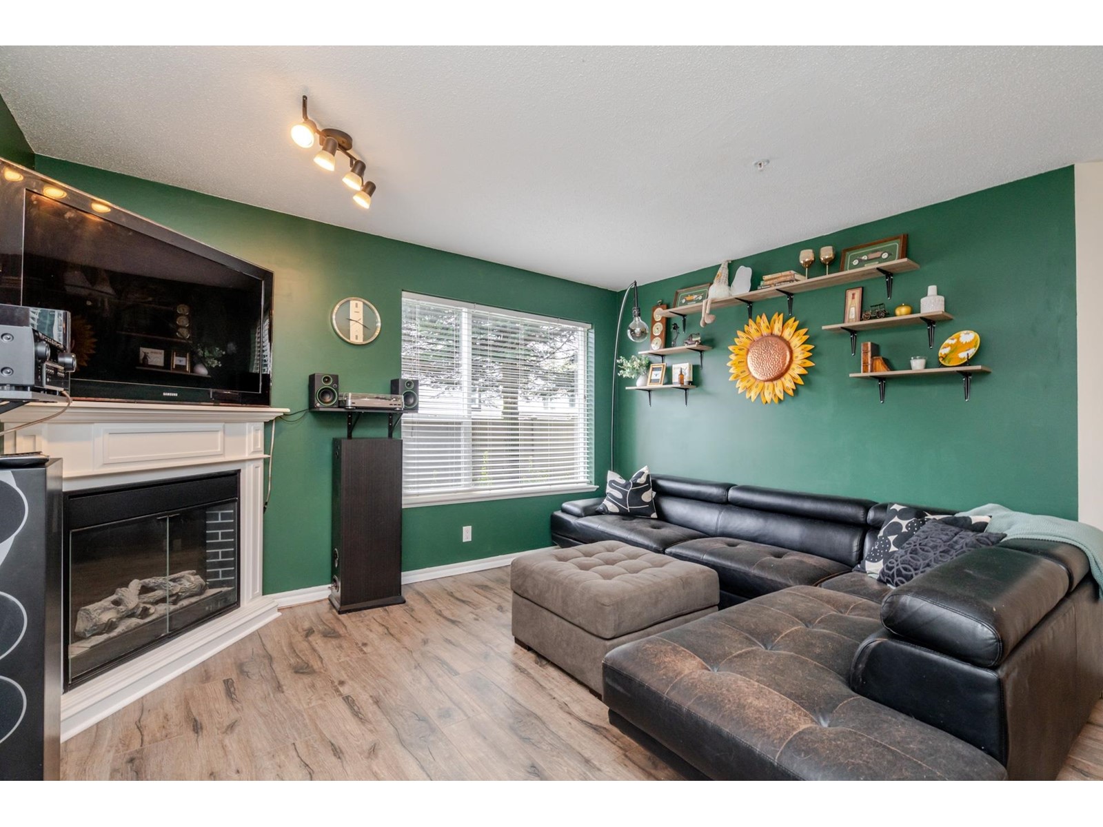 109 2581 Langdon Street, Abbotsford, British Columbia  V2T 7A3 - Photo 8 - R3012422