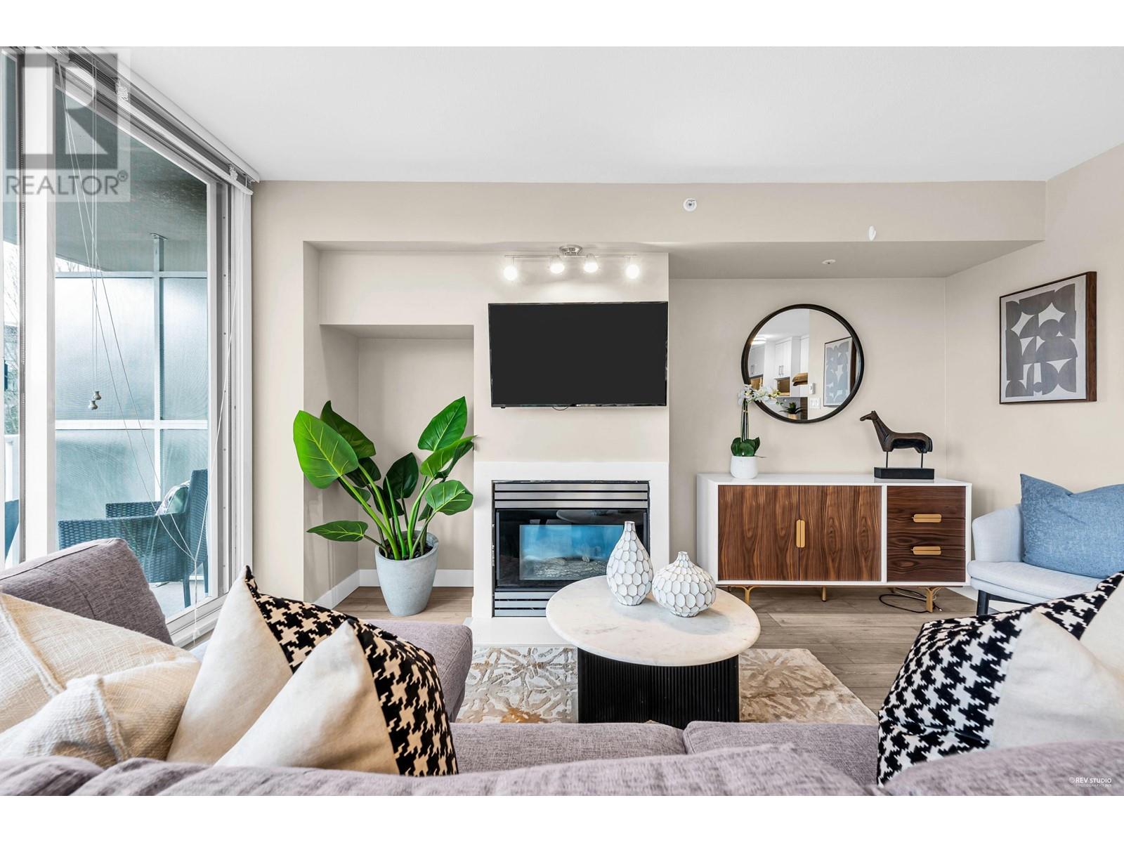 302 2121 W 38th Avenue, Vancouver, British Columbia  V6M 1R8 - Photo 2 - R3012789