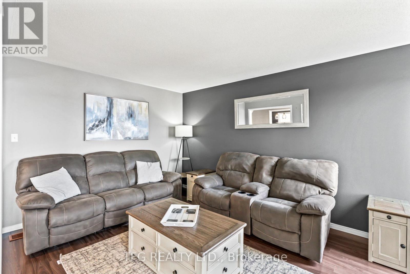1187 Ashgrove Crescent, Oshawa, Ontario  L1K 3A4 - Photo 10 - E12206832