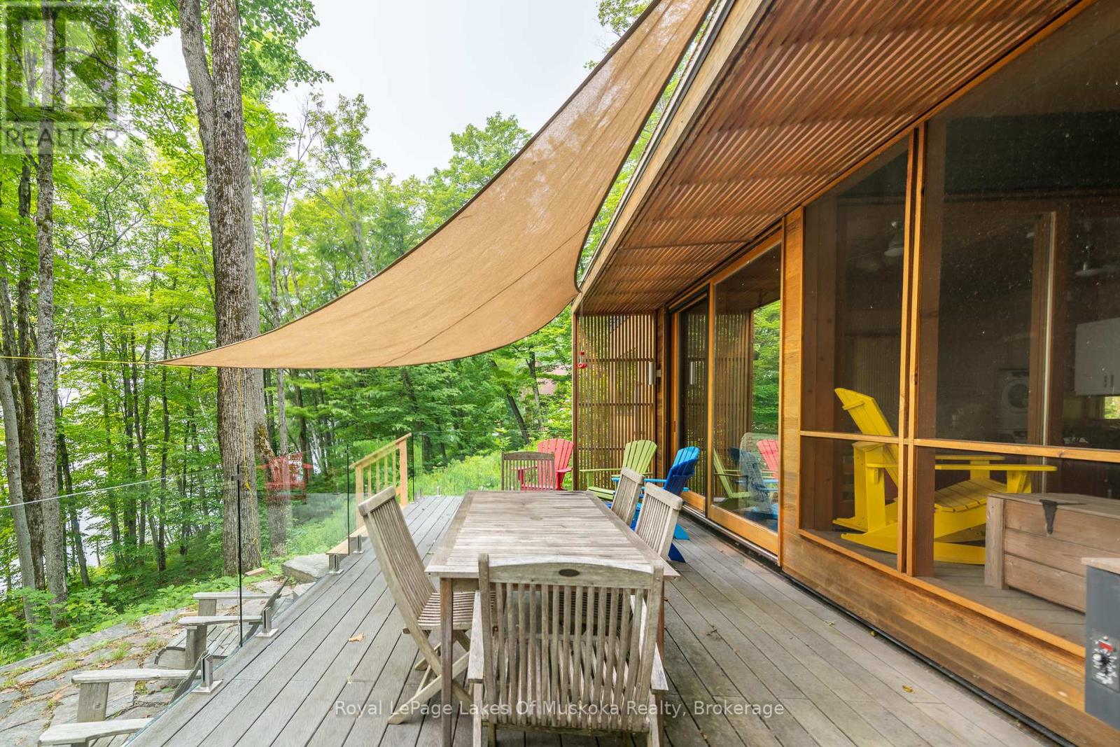 484 Big Island S, Huntsville, Ontario  P1H 2J3 - Photo 18 - X12206776