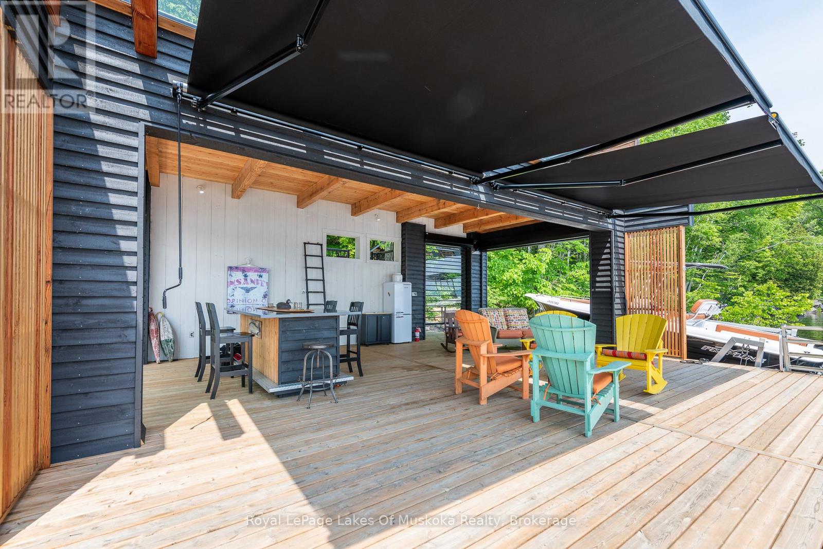 484 Big Island S, Huntsville, Ontario  P1H 2J3 - Photo 25 - X12206776