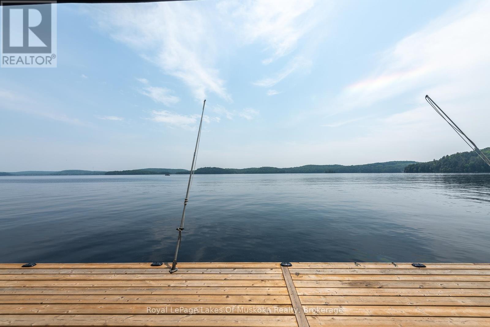 484 Big Island S, Huntsville, Ontario  P1H 2J3 - Photo 30 - X12206776
