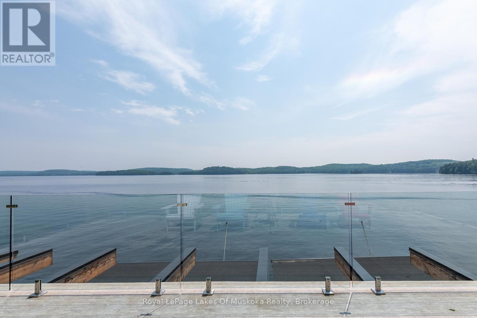 484 Big Island S, Huntsville, Ontario  P1H 2J3 - Photo 4 - X12206776