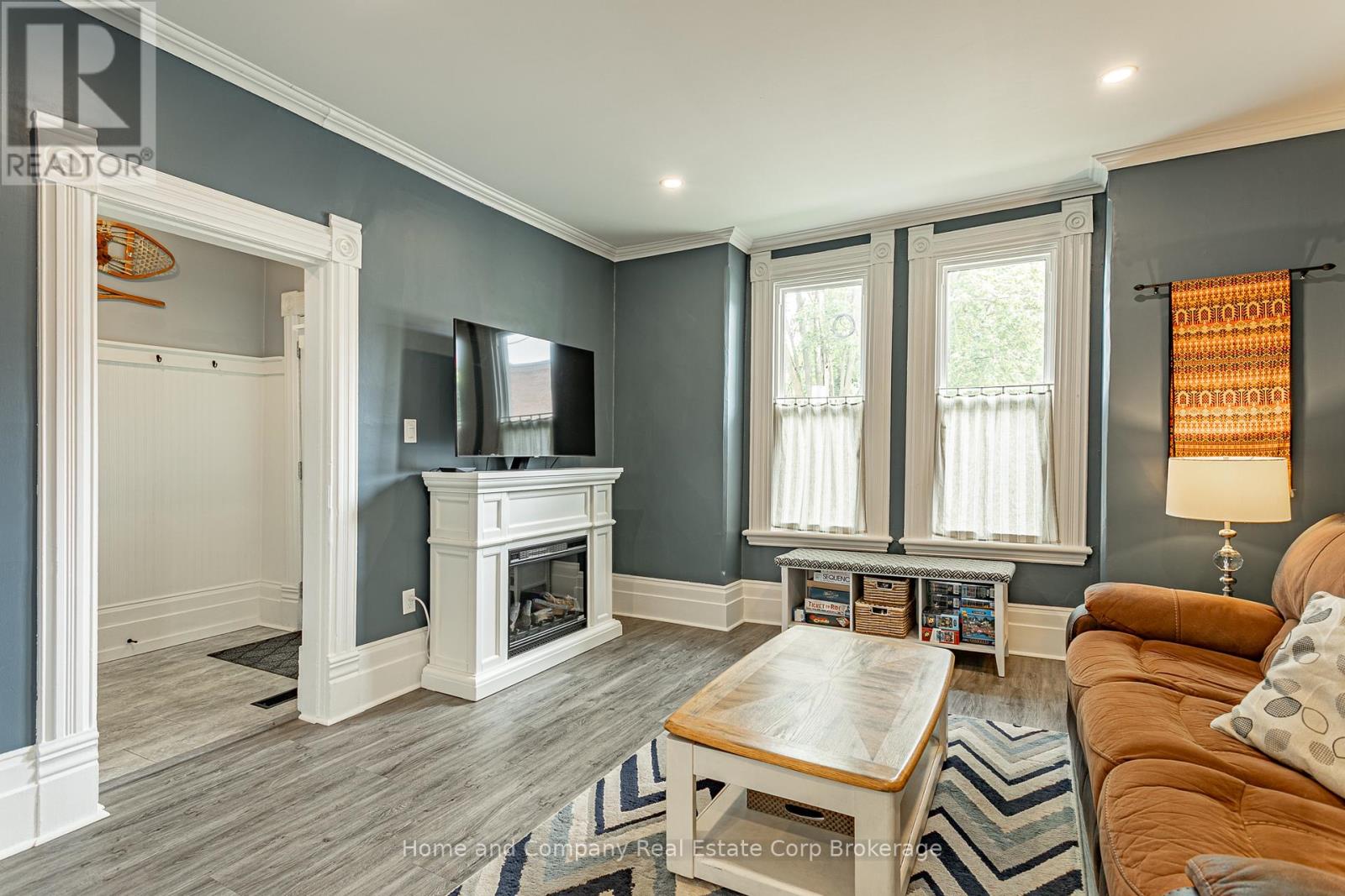 22 Mowat Street, Stratford, Ontario  N5A 2B7 - Photo 7 - X12206777