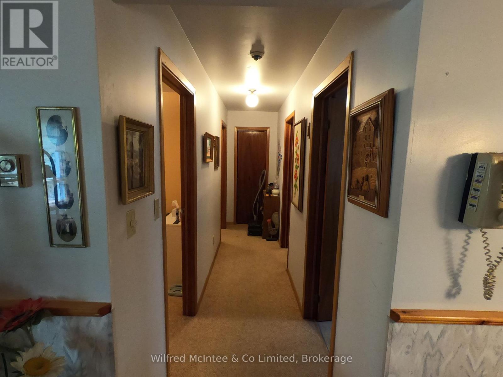 278 Ogimah Road W, South Bruce Peninsula, Ontario  N0H 2G0 - Photo 12 - X12206794